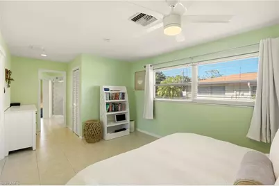 267 Cypress Way W, Naples, FL 34110 - Photo 28