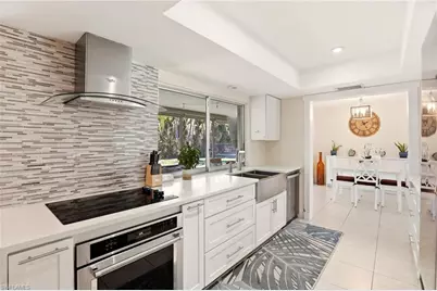 267 Cypress Way W, Naples, FL 34110 - Photo 16