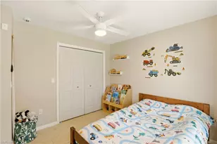 267 Cypress Way W, Naples, FL 34110 - Photo 32