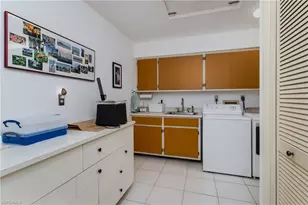 600 Parkview Ln, Naples, FL 34103 - Photo 10