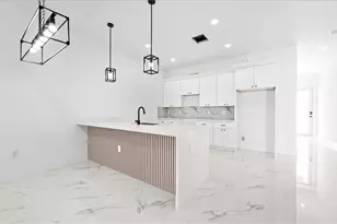 1315/1317 Diplomat Pkwy E, Cape Coral, FL 33909 - Photo 10