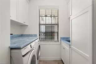 3312 Pacific Dr, Naples, FL 34119 - Photo 38