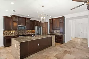 3312 Pacific Dr, Naples, FL 34119 - Photo 14