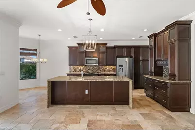 3312 Pacific Dr, Naples, FL 34119 - Photo 12