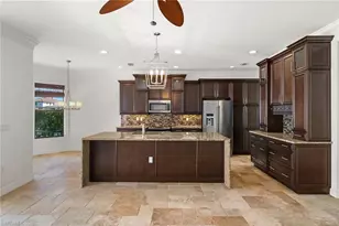 3312 Pacific Dr, Naples, FL 34119 - Photo 12