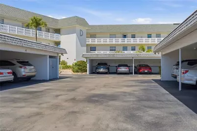 315 Saint Andrews Blvd #D5, Naples, FL 34113 - Photo 2