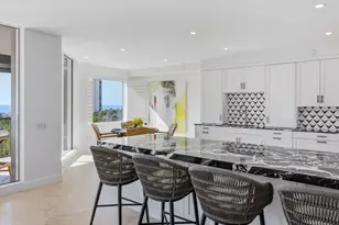 8930 Bay Colony Dr, Naples, FL 34108 - Photo 8