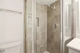 1450 Green Valley Cir, Naples, FL 34104 - Photo 22