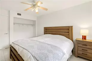 1450 Green Valley Cir, Naples, FL 34104 - Photo 24