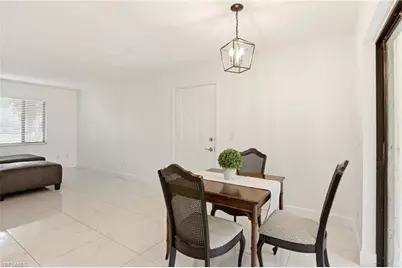 1450 Green Valley Cir #502, Naples, FL 34104 - Photo 16