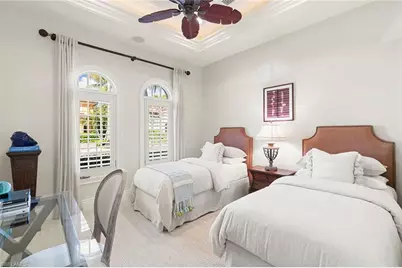 2892 Tiburon Blvd E, Naples, FL 34109 - Photo 22