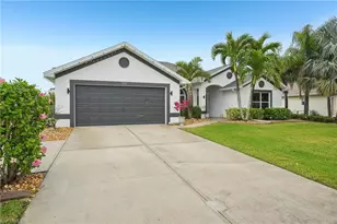 3717 Agualinda Blvd, Cape Coral, FL 33914 - Photo 2
