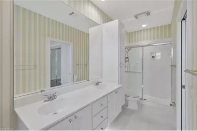 3484 Islandwalk Cir, Naples, FL 34119 - Photo 20