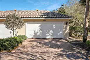 3484 Islandwalk Cir, Naples, FL 34119 - Photo 4