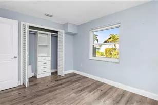 54 Hilo Ct, Naples, FL 34112 - Photo 18
