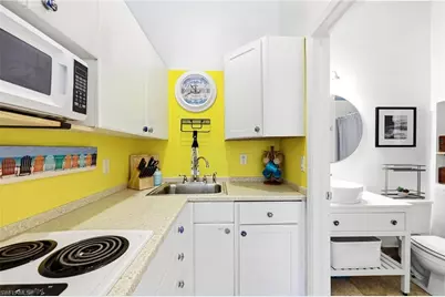 25000 Tamiami Trl E #D152, Naples, FL 34114 - Photo 4