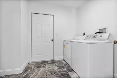 28405 Mango Dr, Bonita Springs, FL 34134 - Photo 18