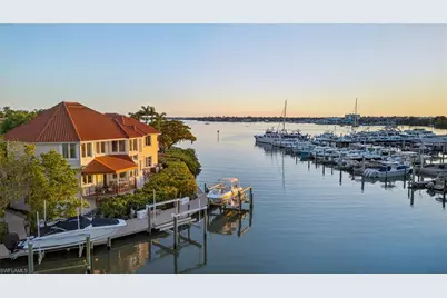 1305 Curlew Ave #C, Naples, FL 34102 - Photo 1