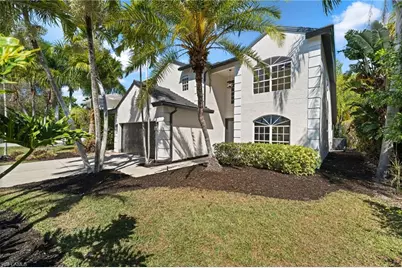 8841 Springwood Ct, Bonita Springs, FL 34135 - Photo 4