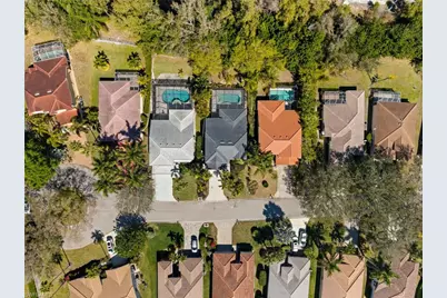 8841 Springwood Ct, Bonita Springs, FL 34135 - Photo 42