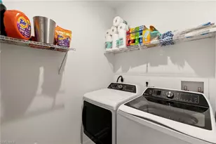 7598 Rockefeller Dr, Naples, FL 34119 - Photo 18