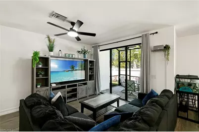 7598 Rockefeller Dr, Naples, FL 34119 - Photo 4