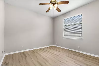 347 Burnt Pine Dr, Naples, FL 34119 - Photo 18