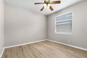 347 Burnt Pine Dr, Naples, FL 34119 - Photo 18