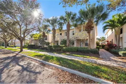 15263 Laughing Gull Ln, Bonita Springs, FL 34135 - Photo 2