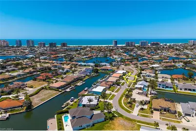 931 Snowberry Ct, Marco Island, FL 34145 - Photo 4