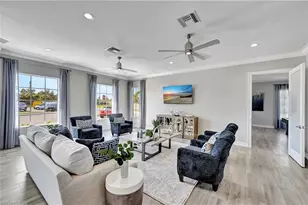 437 Tamarindo Ln, Naples, FL 34114 - Photo 32