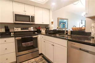 25808 Cockleshell Dr, Bonita Springs, FL 34135 - Photo 6