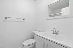 4607 Bayshore Dr, Naples, FL 34112 - Photo 16