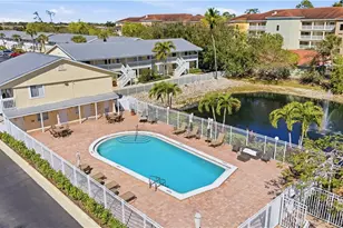 4607 Bayshore Dr, Naples, FL 34112 - Photo 18