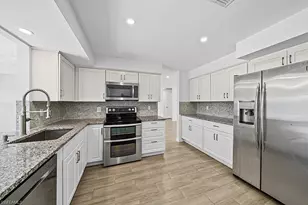 2175 Shad Ct, Naples, FL 34102 - Photo 26