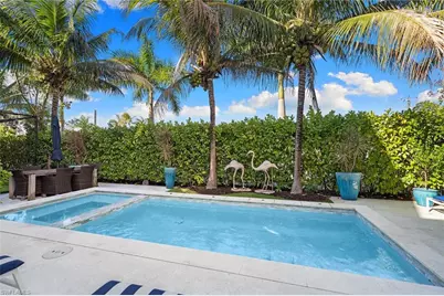 901 10th Ave S, Naples, FL 34102 - Photo 24