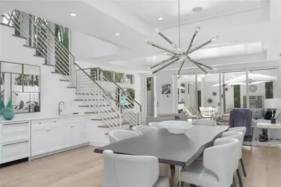 1021 6th St S, Naples, FL 34102 - Photo 1