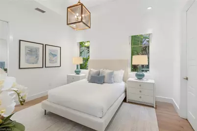 1021 6th St S, Naples, FL 34102 - Photo 24