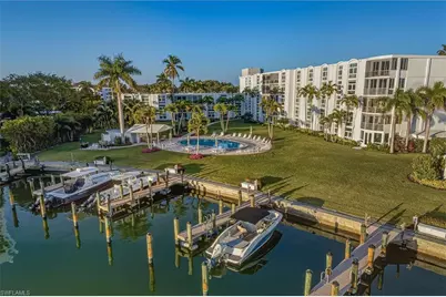 400 Park Shore Dr #400, Naples, FL 34103 - Photo 40