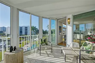 400 Park Shore Dr, Naples, FL 34103 - Photo 38
