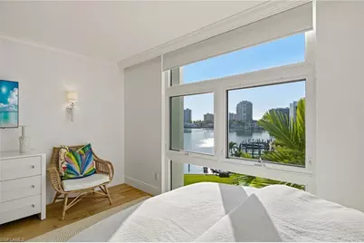 400 Park Shore Dr #400, Naples, FL 34103 - Photo 30