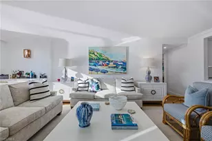 400 Park Shore Dr, Naples, FL 34103 - Photo 22