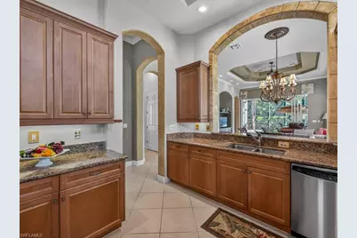 5757 Mango Cir, Naples, FL 34110 - Photo 6