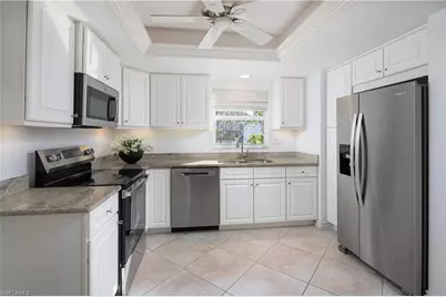 600 3rd St S #2, Naples, FL 34102 - Photo 6