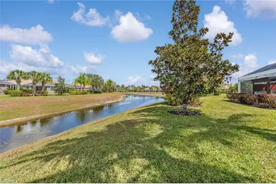 28066 Pisces Ln, Bonita Springs, FL 34135 - Photo 30