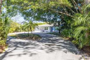 6574 Trail Blvd, Naples, FL 34108 - Photo 32