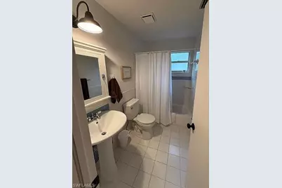 1046 Oak Forest Dr, Naples, FL 34104 - Photo 48