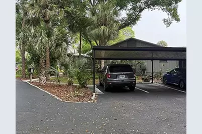 1046 Oak Forest Dr, Naples, FL 34104 - Photo 50