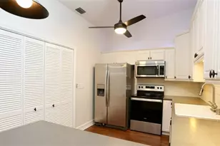 1046 Oak Forest Dr, Naples, FL 34104 - Photo 24