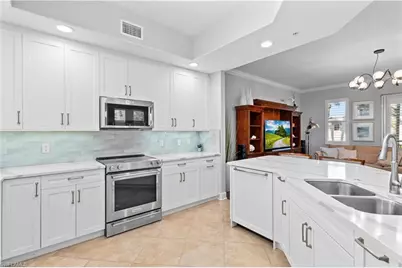 1104 6th St S #1, Naples, FL 34102 - Photo 18